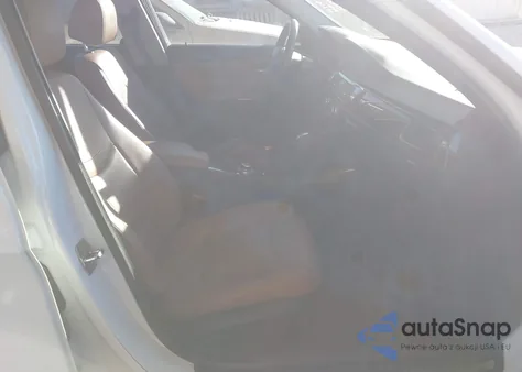 2009 BMW 328I из США, поврежденный, VIN WBAPH73519A174915